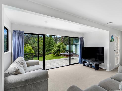 43 Winstone Avenue, Chartwell