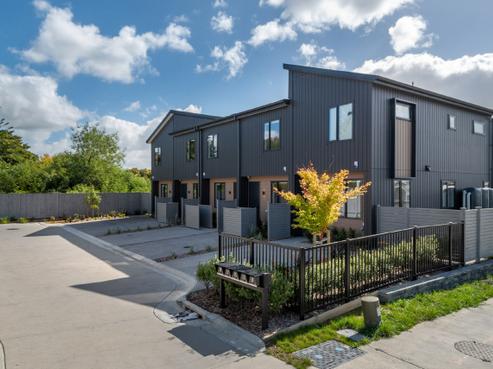 15 Ngakoro Road, Rosehill