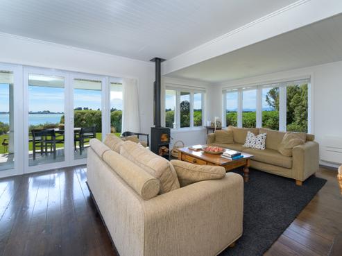 2393 The Coastal Highway, Lower Moutere