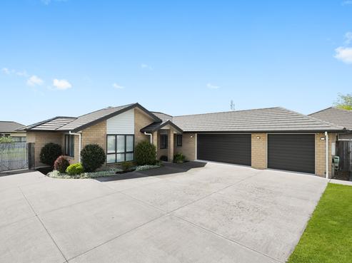 6 Sylvester Crescent, Flagstaff