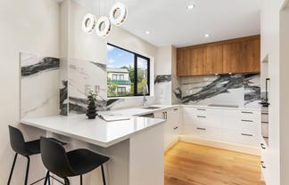 2/17B Eastglen Road, Glen Eden