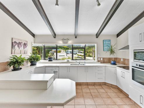 24 Rossiter Crescent, Lynmouth