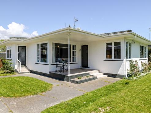 52 College Street, Awapuni