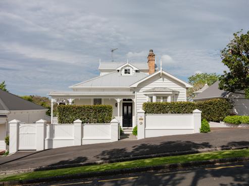 33 Richmond Avenue, Northcote Point