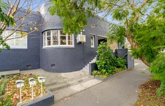 2/886 Dominion Road, Mount Eden
