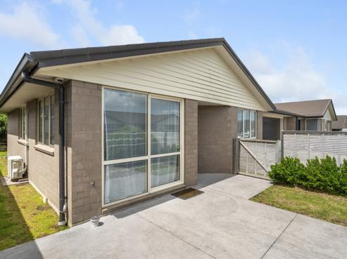 84/4 Greystone Place, Omokoroa