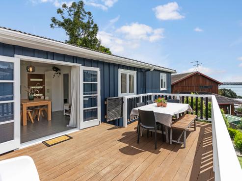 101 Island Bay Road, Beach Haven