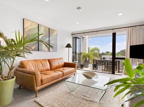 11/5 Monte Cassino Place, Birkdale