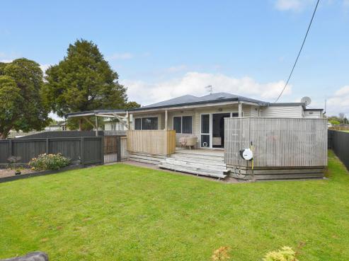 11 Russell Road, Fairy Springs