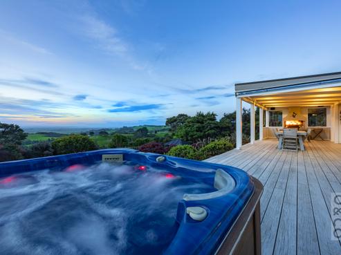 10 Kaipara View Road, Helensville