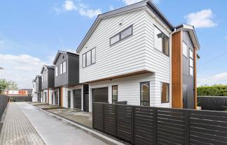 Lot 1-5/118 Chivalry Road, Glenfield