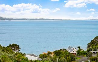 40 Vipond Road, Stanmore Bay