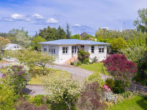 5 Petersen Place, Waipukurau and Surrounds