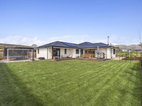 46 Pounamu Avenue, Albert Town