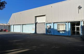 Workshop & Yard in Tightly Held Area