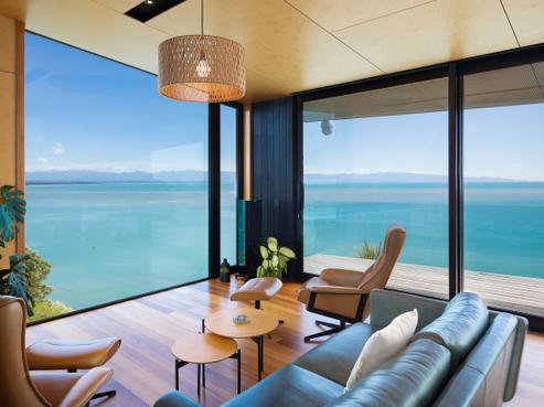 36 The Cliffs, Britannia Heights