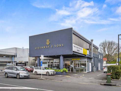 75 Great South Road, Epsom