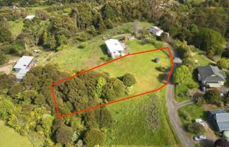 353 Bellville Drive, Coromandel