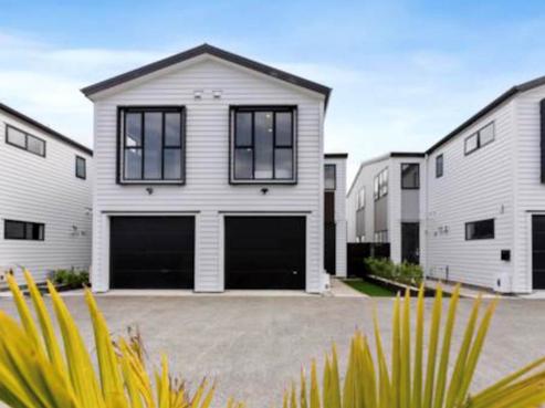 37 Whare Kauri Road, Papakura