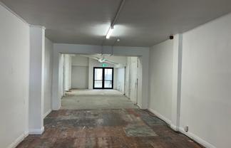 Compact Hospo space with courtyard