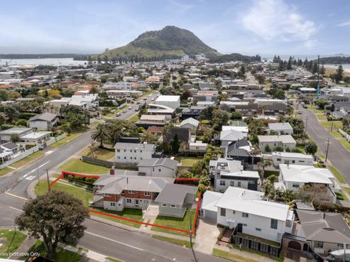 93 Oceanview Road, Mount Maunganui