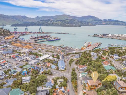 13 Hawkhurst Road, Lyttelton