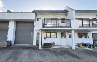 High Stud Warehouse and Office.