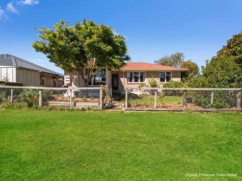 18 North Terrace, Darfield