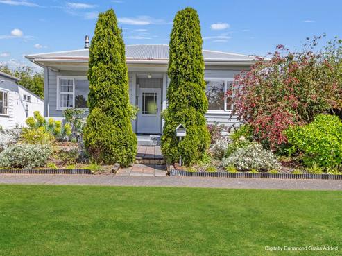 21 Portia Street, Stratford