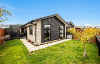 7 Cranford Road, Richmond