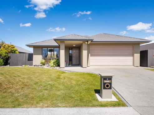4 Meridian Grove, Kelvin Grove