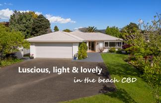 12 Kenneth Avenue, Whitianga