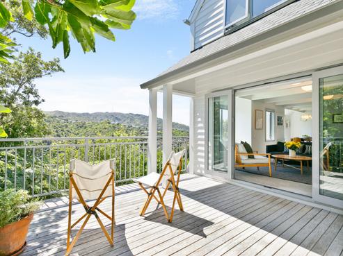 12A Cavalry Close, Crofton Downs
