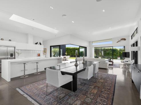 9 Birdie Way, Martinborough