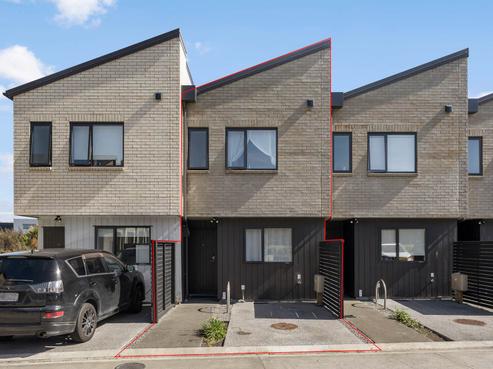 8/28 Westgate Drive, Massey