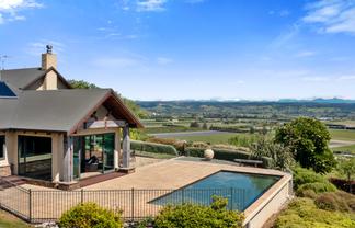 229 Aniseed Valley Road, Hope