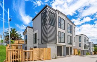 Lot 9 & 10/1088 Beach Road, Long Bay