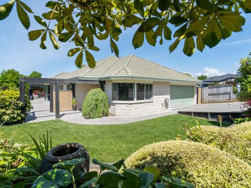 11 Harlech Glen, Bethlehem
