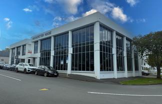 Bright and Functional Office Space – CBD Fringe