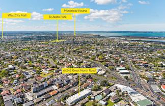 6/242 Great North Road, Henderson