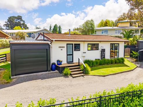 86 Peakes Road, Springvale