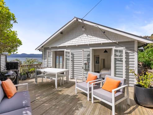 150 Barnard Street, Wadestown