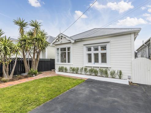 8 Te Whiti Street, Kilbirnie