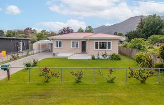 10 Clarke Avenue, Te Aroha