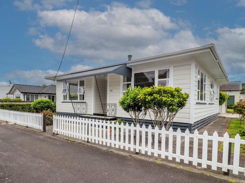 315 Sealey Street, Thames