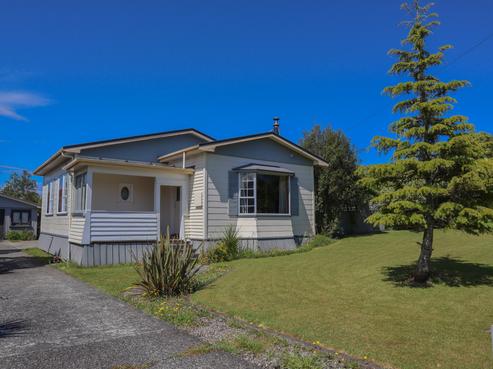 7 Seddon Street, Runanga