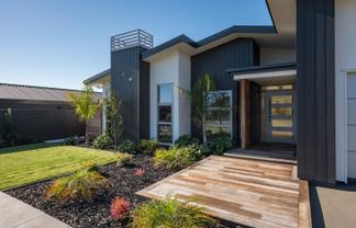 33 Hart Road, Richmond