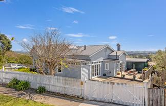 57 Garfield Road, Helensville