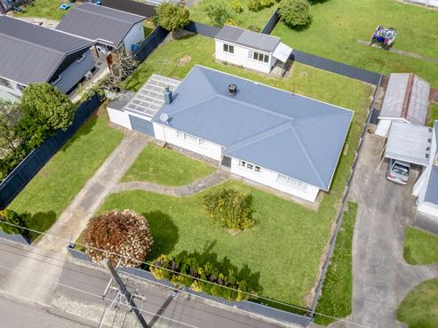 15 Mako Mako Road, Levin