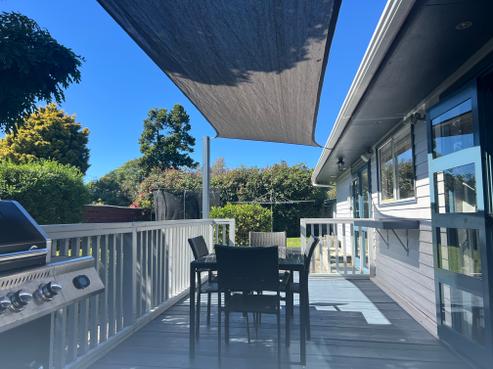 2 Hughan Place, Carterton